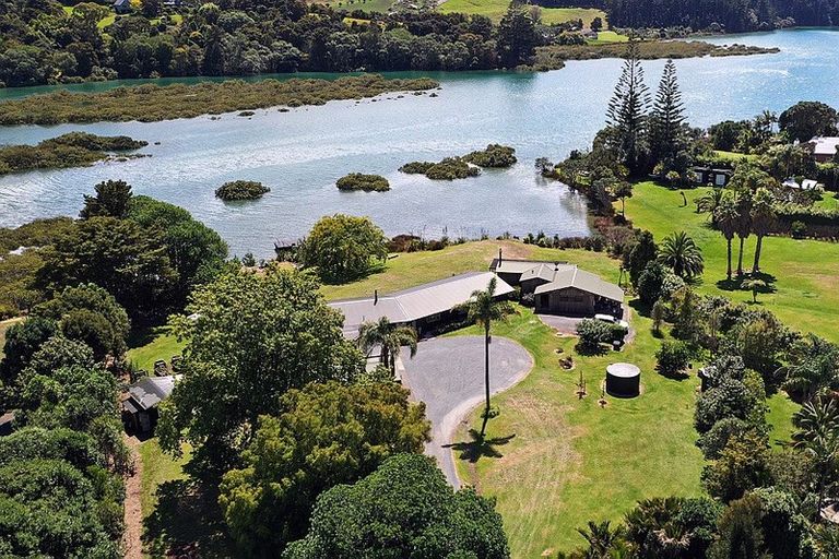 Photo of property in 255 Point Wells Road, Point Wells, Warkworth, 0986