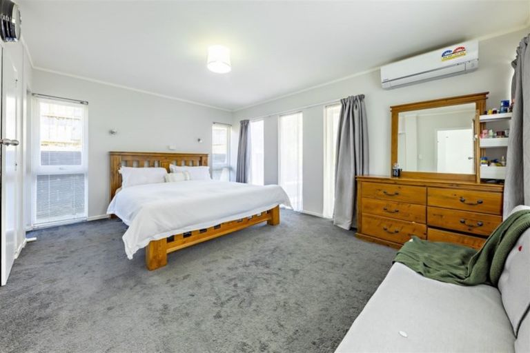 Photo of property in 7 Phoenix Place, Papatoetoe, Auckland, 2025