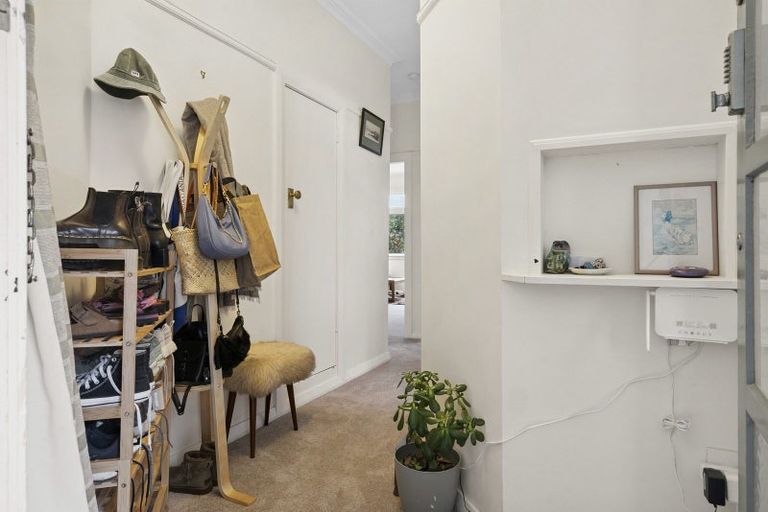 Photo of property in 6/1 Rixon Grove, Mount Victoria, Wellington, 6011