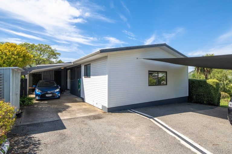 Photo of property in 247a Waikawa Road, Waikawa, Picton, 7220