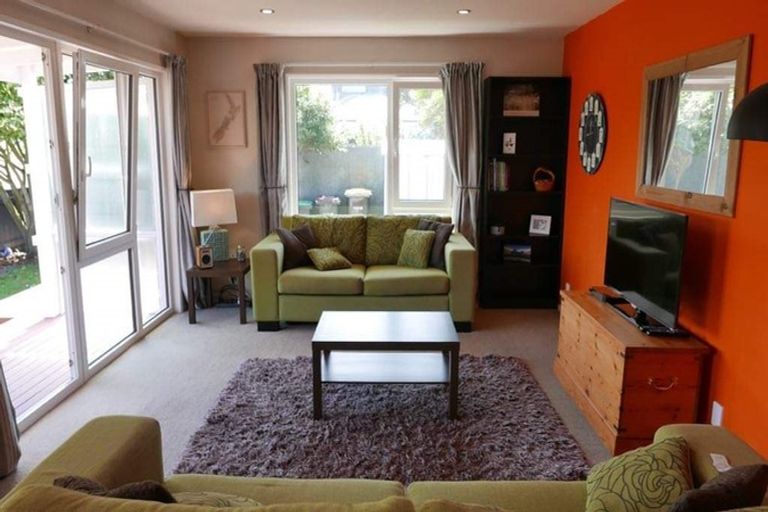 Photo of property in 1/38 Lonsdale Street, New Brighton, Christchurch, 8083