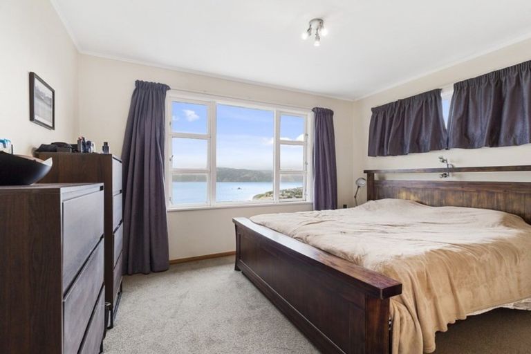 Photo of property in 32 Newport Terrace, Seatoun, Wellington, 6022
