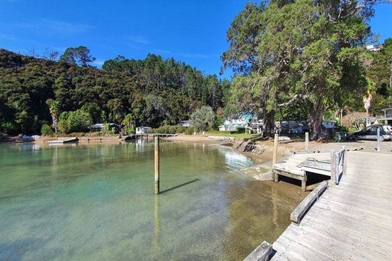 Photo of property in 10 Lavinia Place, Kawau Island, 0920