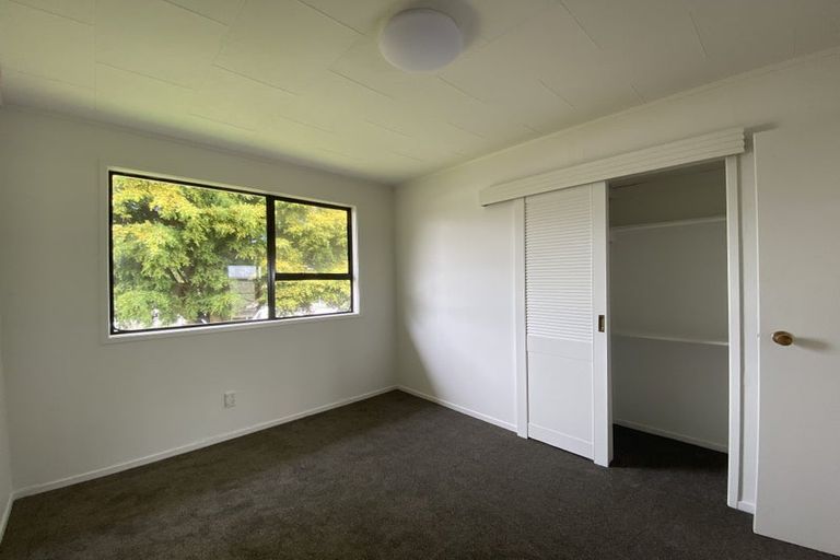 Photo of property in 72 Finlayson Avenue, Clendon Park, Auckland, 2103