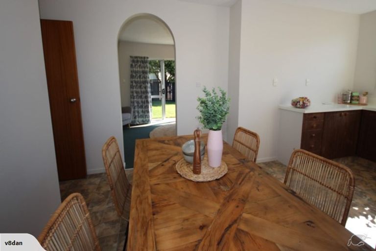 Photo of property in 8a Bromley Road, Bromley, Christchurch, 8062