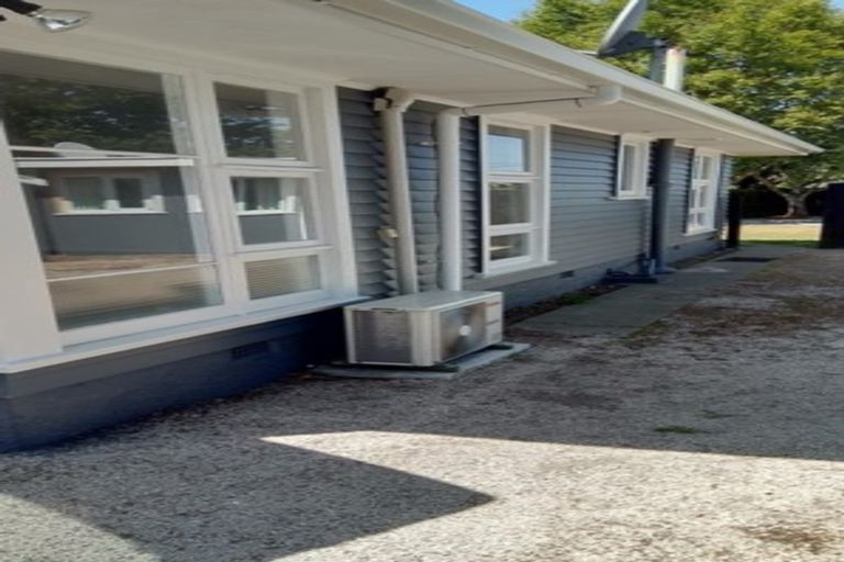 Photo of property in 38 Pembroke Street, Avondale, Christchurch, 8061