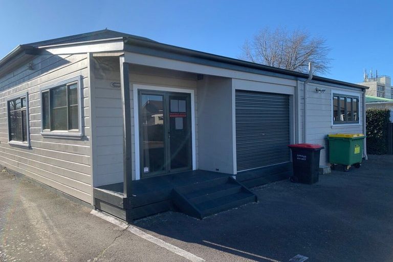 Photo of property in 202 Lyndon Road West, Hastings, 4122