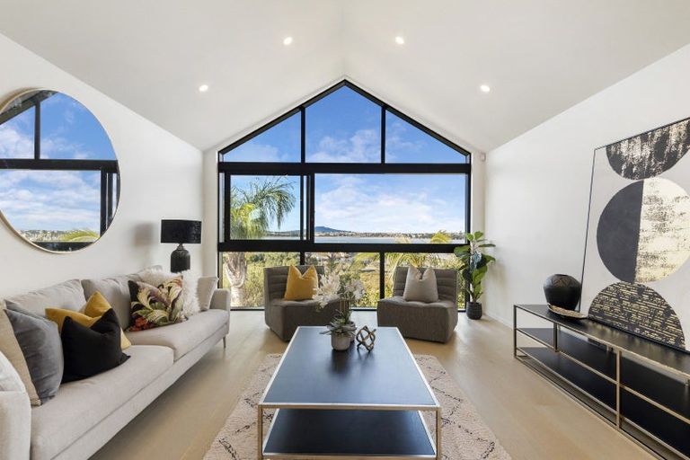 Photo of property in 13 Waimana Avenue, Northcote Point, Auckland, 0627