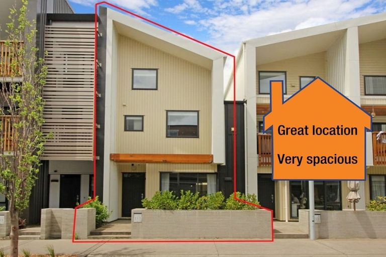 Photo of property in 213 Hobsonville Point Road, Hobsonville, Auckland, 0616