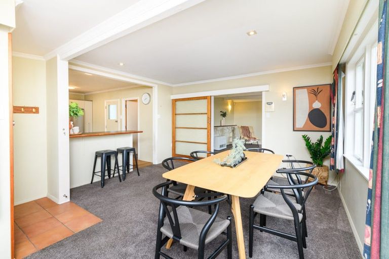 Photo of property in 11 Heatley Avenue, Hokowhitu, Palmerston North, 4410