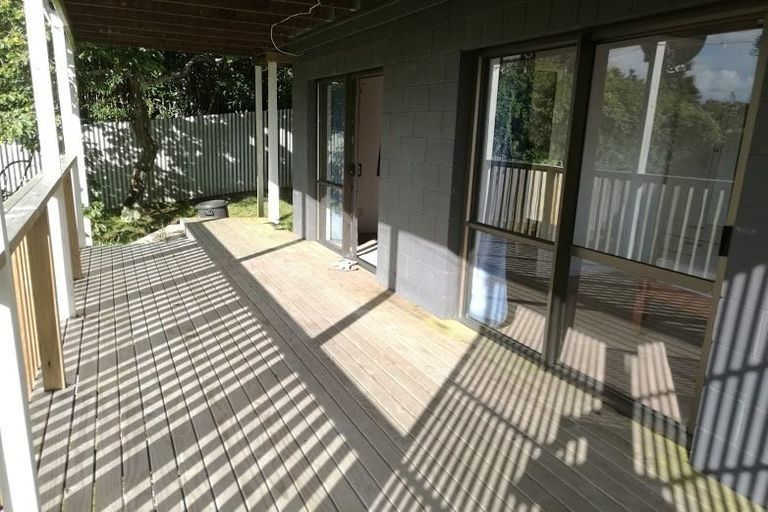 Photo of property in 127 Ocean View Road, Hillcrest, Auckland, 0627