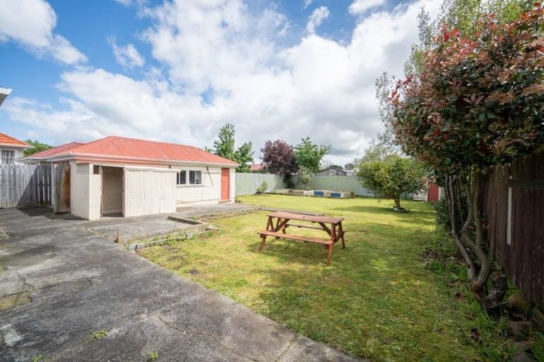 Photo of property in 25 Andrew Avenue, Roslyn, Palmerston North, 4414