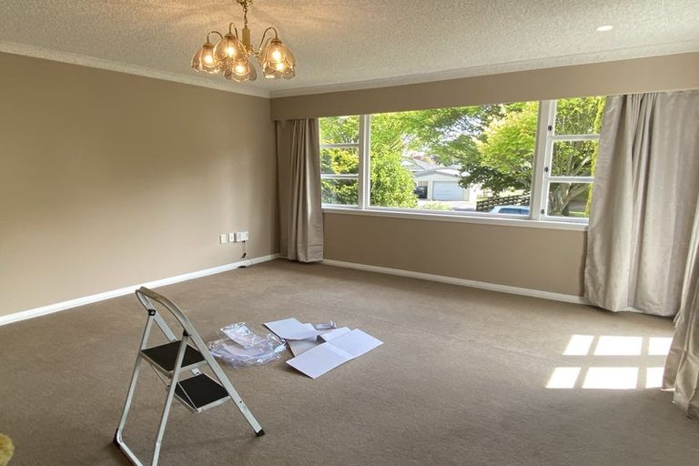 Photo of property in 18 Churchill Avenue, Hokowhitu, Palmerston North, 4410