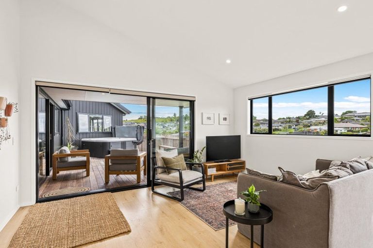 Photo of property in 54 Anne Burton Drive, Warkworth, 0910