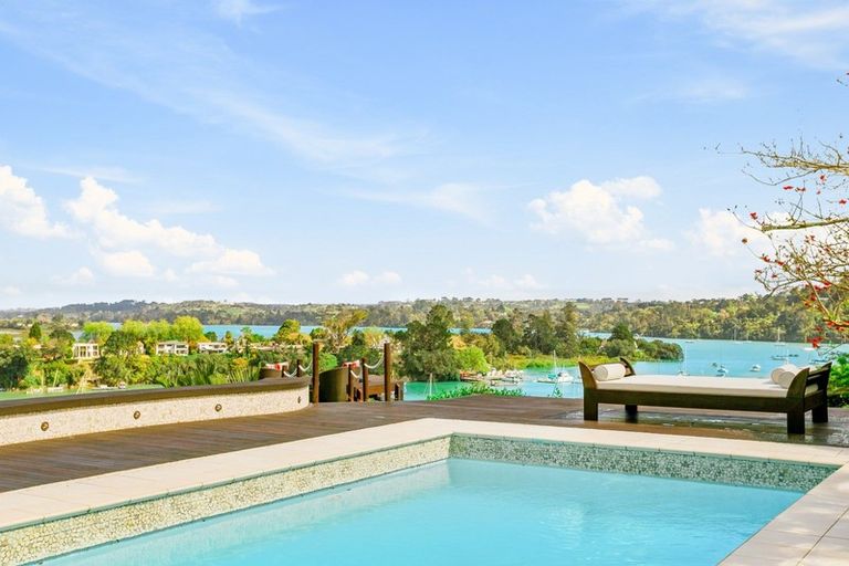 Photo of property in 33 Marae Road, Greenhithe, Auckland, 0632