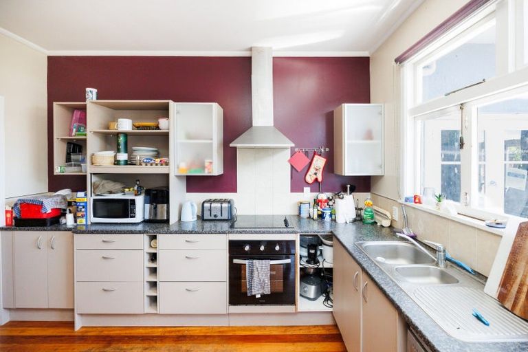 Photo of property in 859 Main Street, Roslyn, Palmerston North, 4414