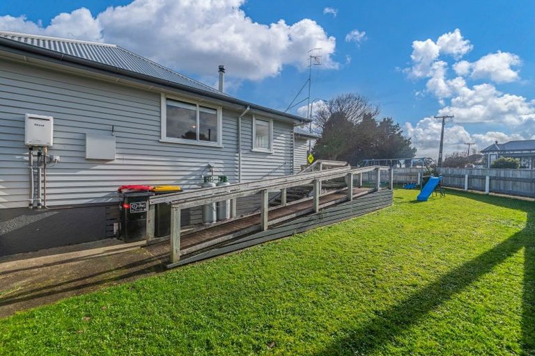 Photo of property in 71 Burgoyne Street, Woodville, 4920