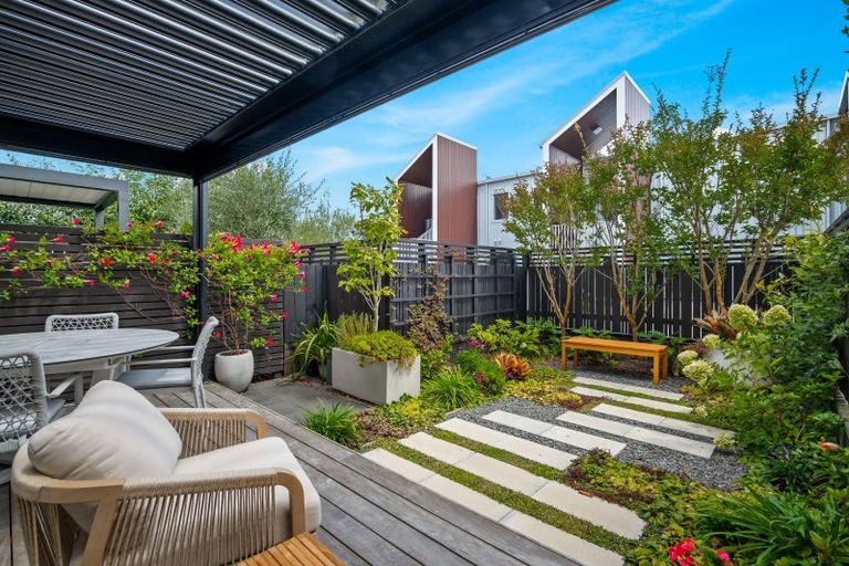 Photo of property in 100 Buckley Avenue, Hobsonville, Auckland, 0616