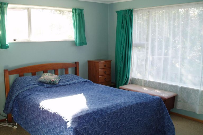 Photo of property in 6 Price Street, Waimate, 7924