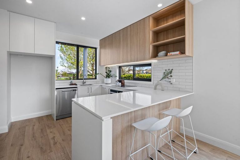 Photo of property in 30 Anchorage Drive, Karaka, Papakura, 2113