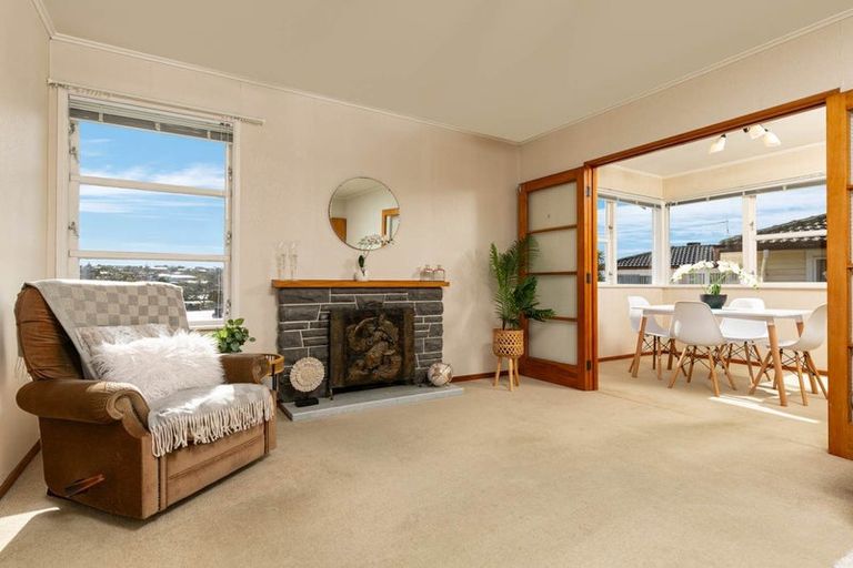 Photo of property in 137 Moore Street, Hillcrest, Auckland, 0627