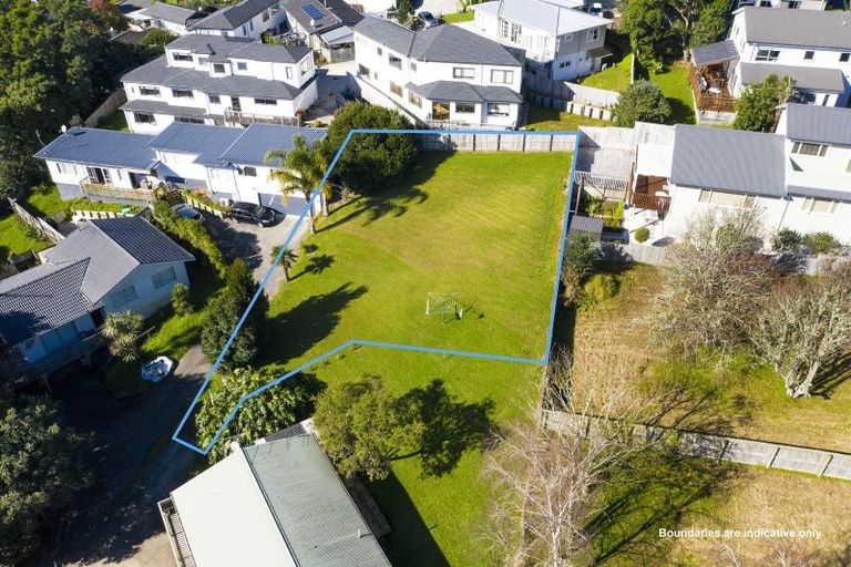 Photo of property in 78a Peach Road, Glenfield, Auckland, 0629