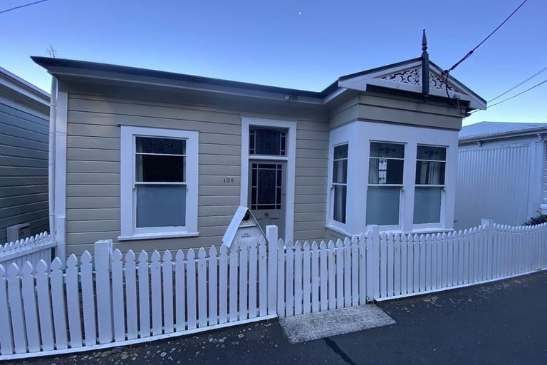 Photo of property in 138 Russell Terrace, Berhampore, Wellington, 6023