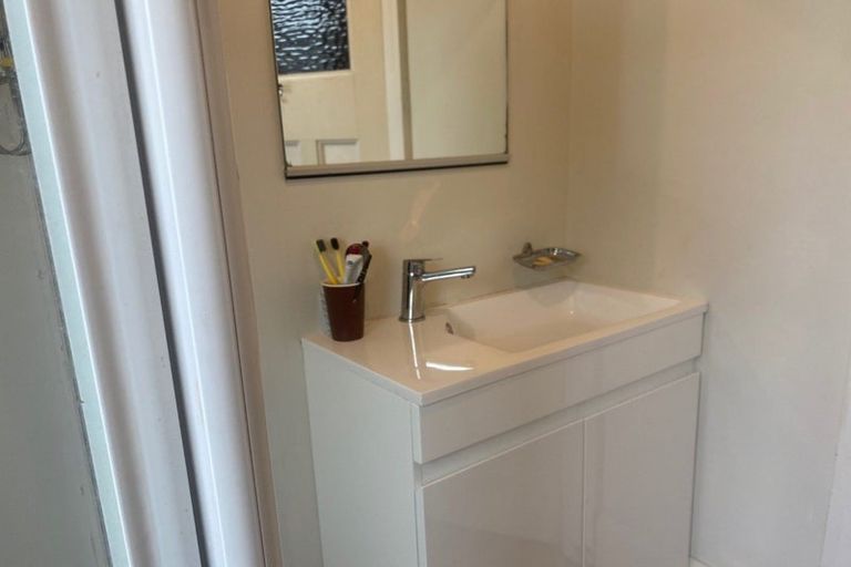 Photo of property in 23 Walton Street, Sydenham, Christchurch, 8023