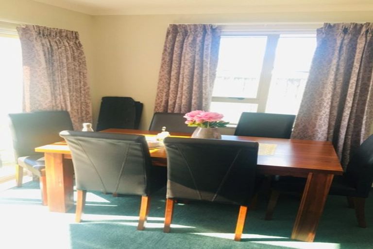 Photo of property in 15 Farnborough Drive, Nawton, Hamilton, 3200