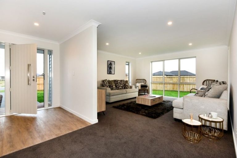 Photo of property in 5 Cressy Place, Darfield, 7510