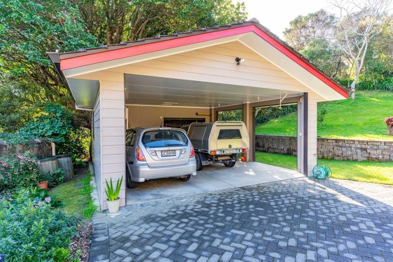Photo of property in 20 Manganese Point Road, Tamaterau, Whangarei, 0174