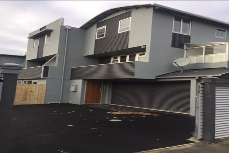 Photo of property in 1/272 Stanmore Road, Richmond, Christchurch, 8013