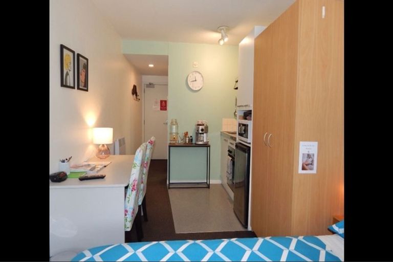 Photo of property in Orange Apartments/victoria Centr, 208/169 The Terrace, Wellington Central, Wellington, 6011