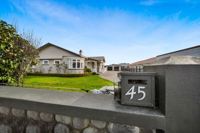 Photo of property in 45 Wilson Street, Hawera, 4610