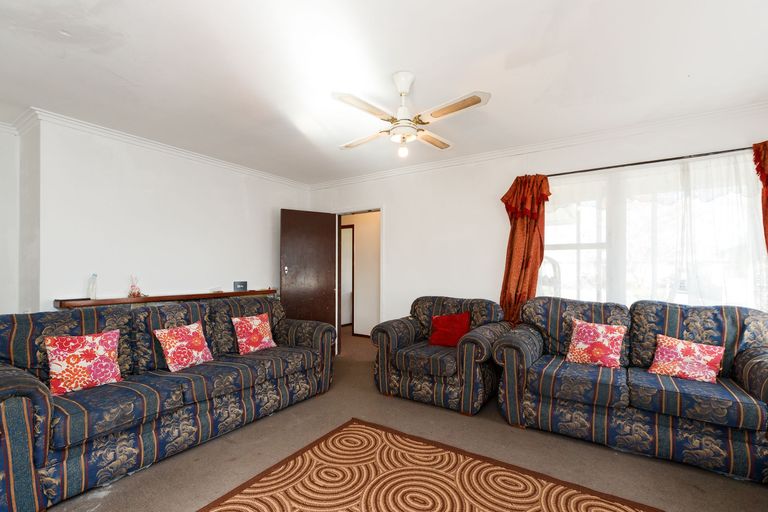 Photo of property in 23 Duff Crescent, Highbury, Palmerston North, 4412