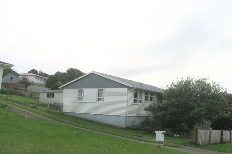 Photo of property in 15 Desert Gold Street, Ascot Park, Porirua, 5024