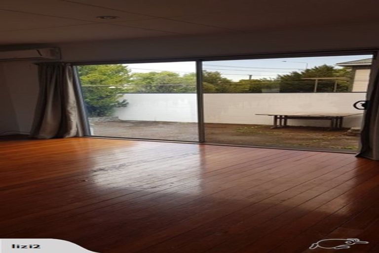 Photo of property in 79a Mackenzie Avenue, Woolston, Christchurch, 8023