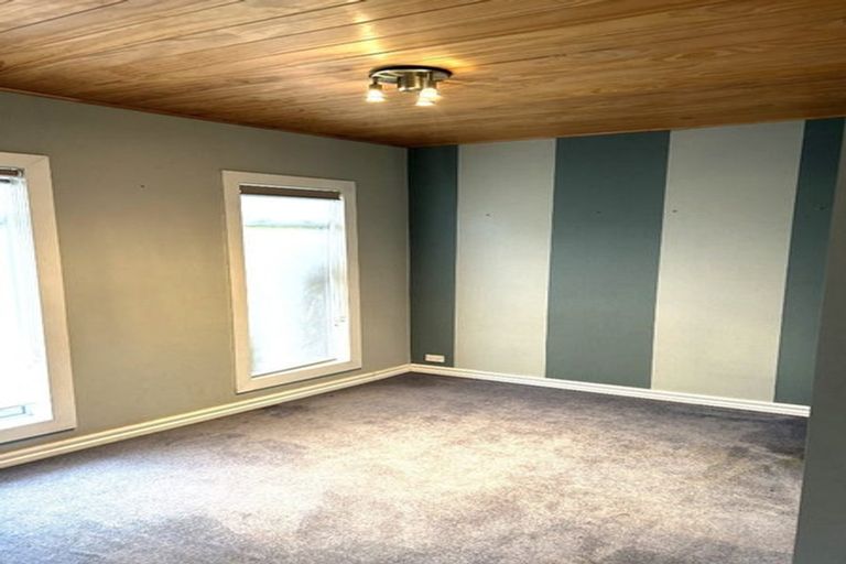 Photo of property in 107 Fitzherbert Street, Featherston, 5710