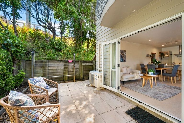 Photo of property in 54 Fortunatus Street, Brooklyn, Wellington, 6021