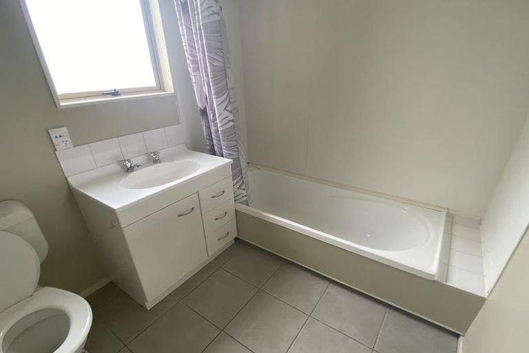 Photo of property in 2/27 Boon Street, Sydenham, Christchurch, 8023