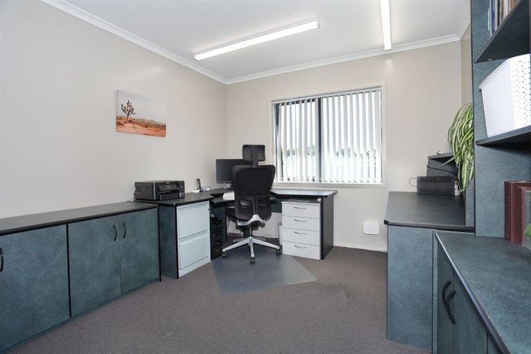 Photo of property in 9 Mill Street, Marton, 4710