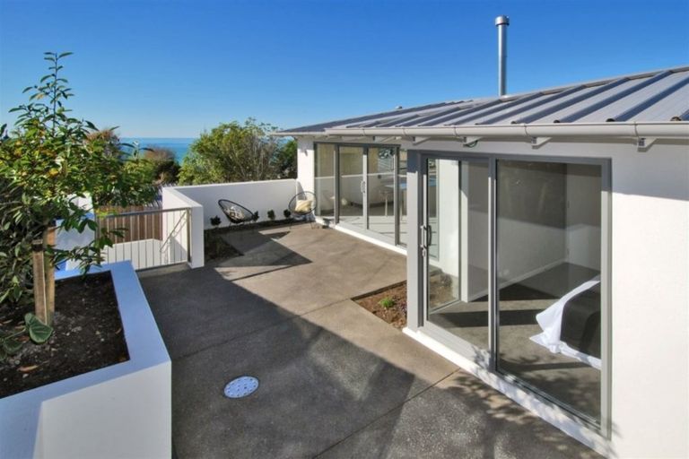 Photo of property in 220 Clifton Terrace, Clifton, Christchurch, 8081