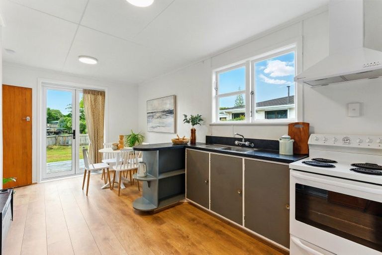 Photo of property in 12 Denbigh Place, Awapuni, Palmerston North, 4412