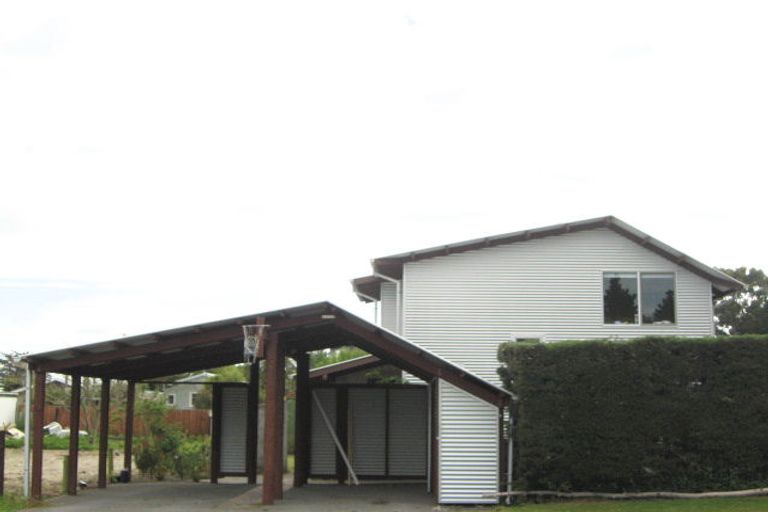 Photo of property in 10 Broadway Avenue, Waikuku Beach, 7473