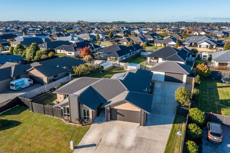 Photo of property in 30 Beaumont Drive, Rolleston, 7614