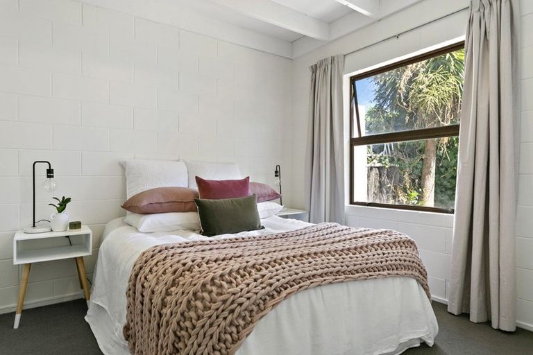 Photo of property in 17 Tawa Street, Hilltop, Taupo, 3330