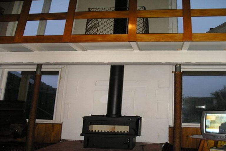 Photo of property in 92 Oki Street, Oreti Beach, Invercargill, 9879