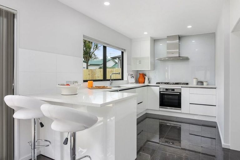 Photo of property in 3b Omana Road, Papatoetoe, Auckland, 2025