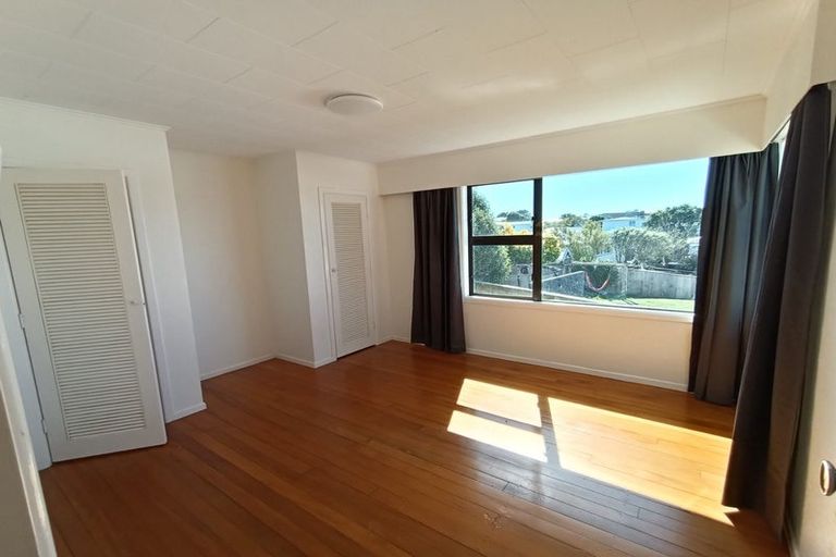 Photo of property in 12 Rossport Street, Johnsonville, Wellington, 6037