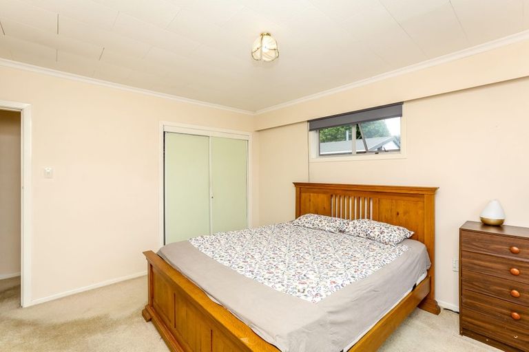 Photo of property in 5 Handley Place, Glen Avon, New Plymouth, 4312